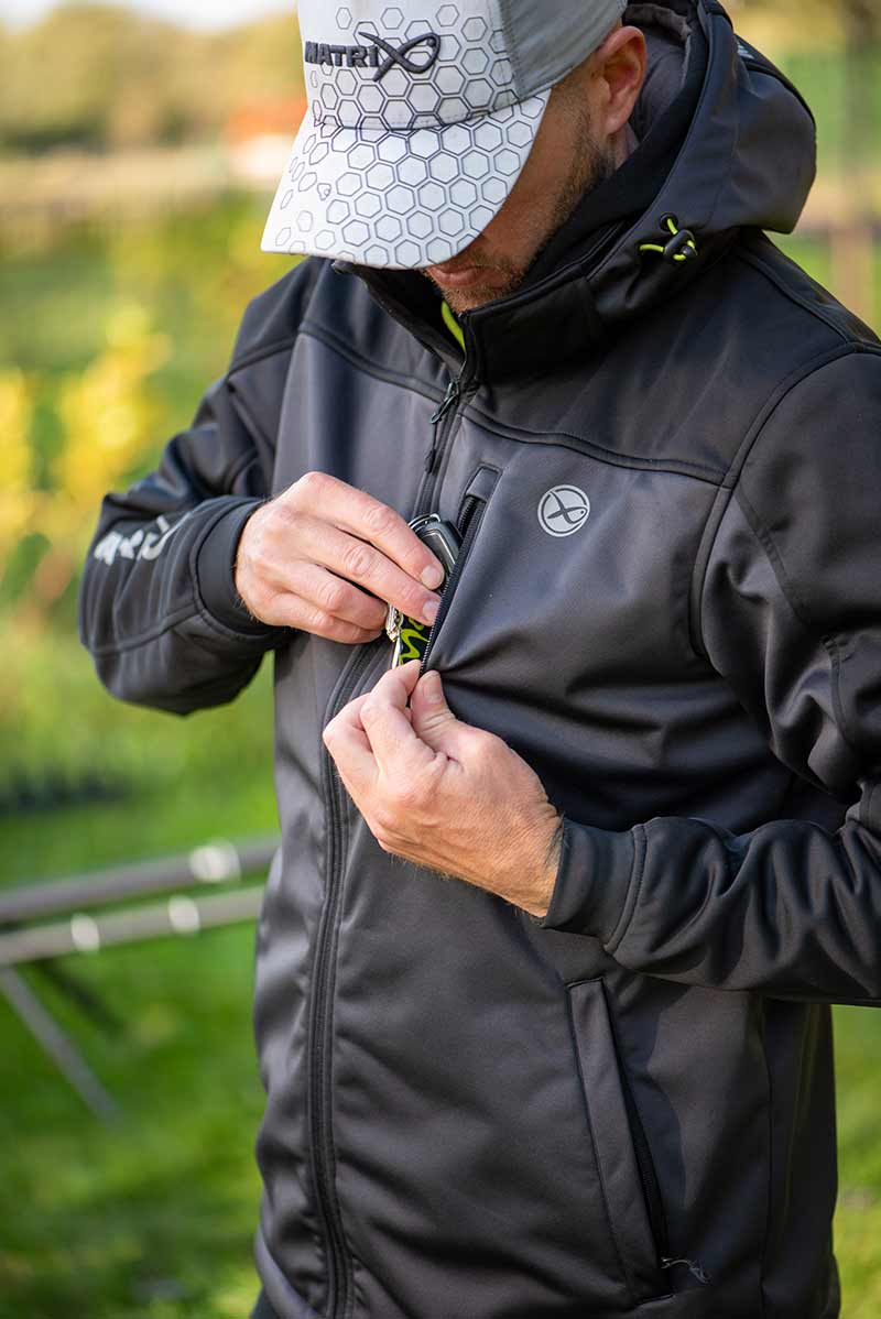 WIND BLOCKER JACKET