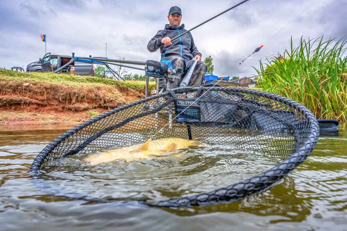 Preston carbon match landing nets