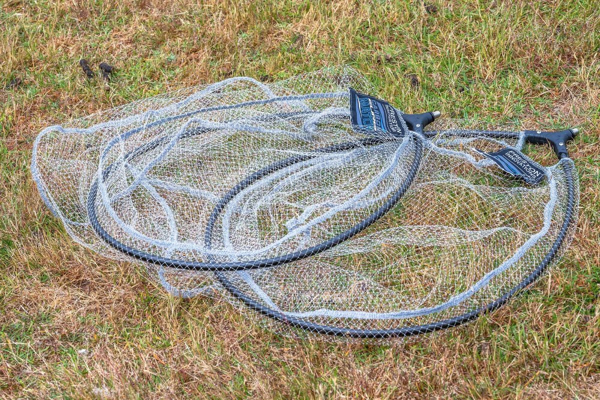 Preston carbon euro match landing net