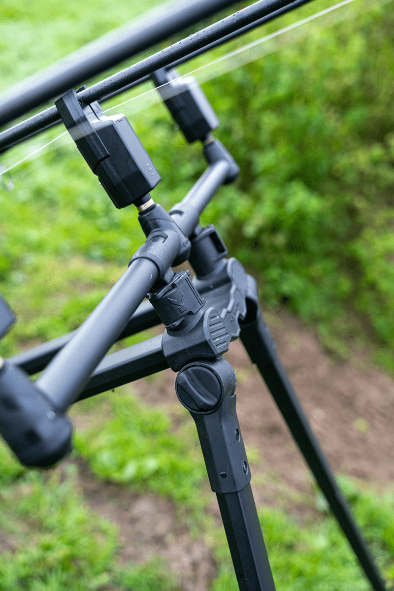 DELUXE 3 ROD TRIPOD