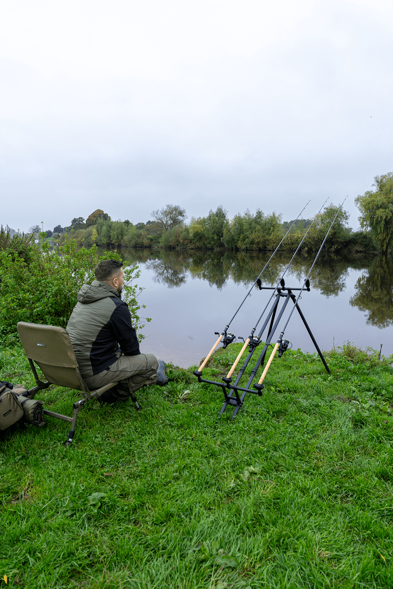 DELUXE 3 ROD TRIPOD