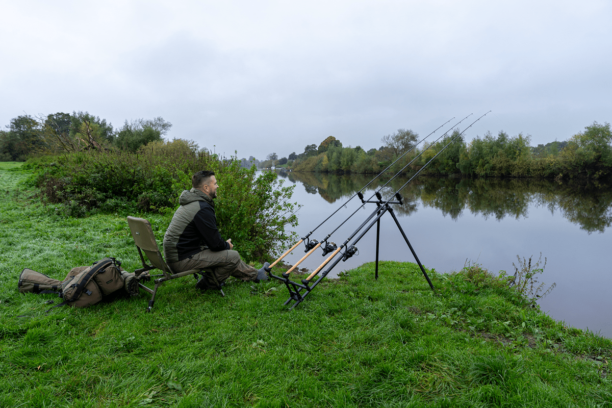 DELUXE 3 ROD TRIPOD